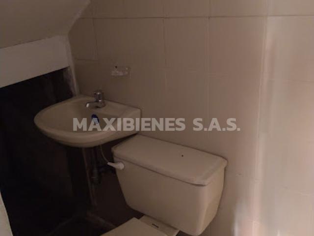 studio en arriendo CR 65A 31 8