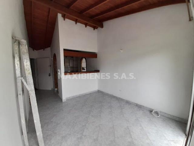 studio en arriendo CR 71 30A 30 ED ROSALES 2 APT 403