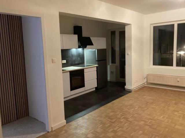 Studio en Location bail 1 an 12 mois