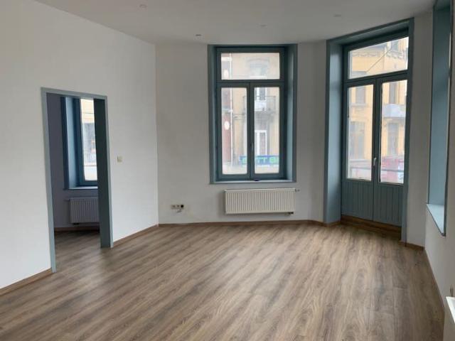 Studio en plein centre. Chauffage central. PEB C