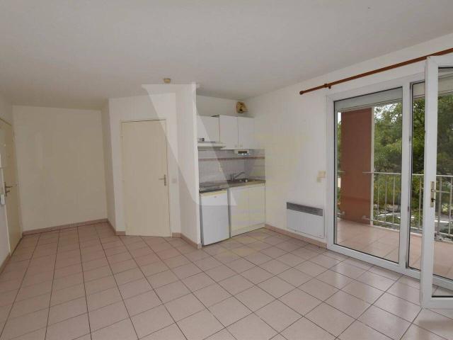 STUDIO EN RESIDENCE SENIORS