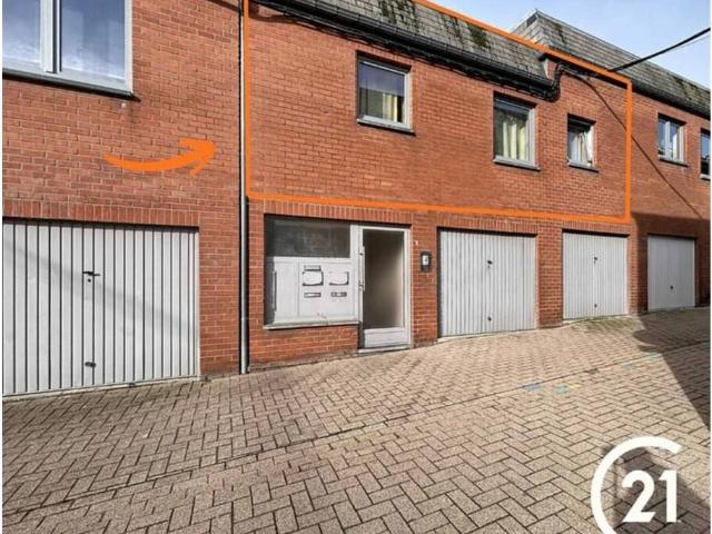 Studio en Vente à Ciney