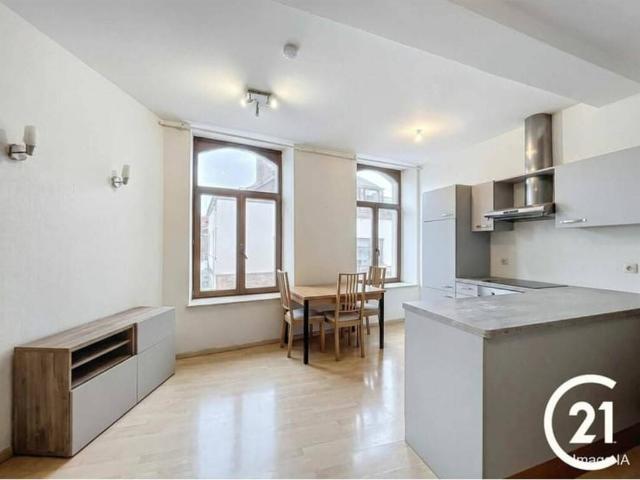 Studio en Vente à Ciney
