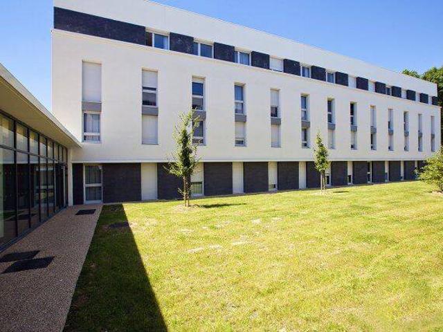 Studio équipé en résidence