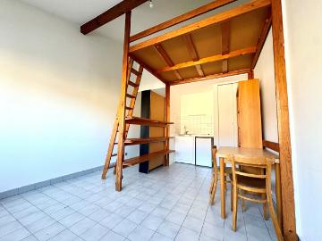STUDIO EYBENS VILLAGE