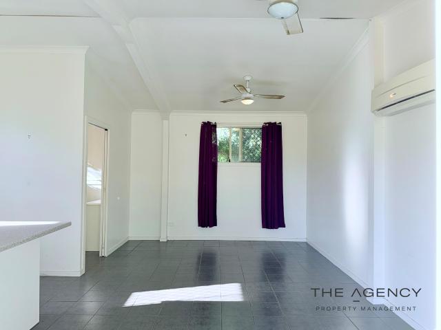 Studio For Lease 19B Westmoreland Street, Kawana