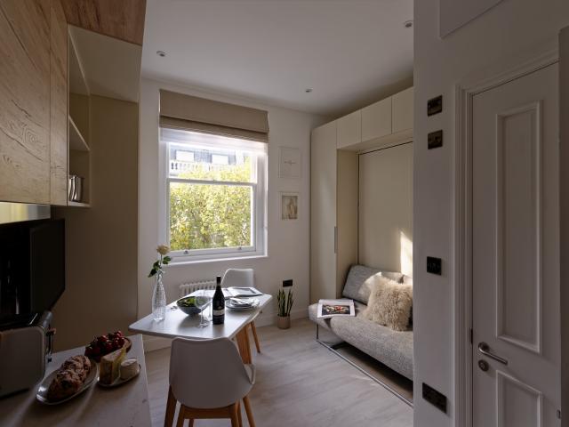 studio for rent at 71 Linden Gardens, LONDON W2 4HJ