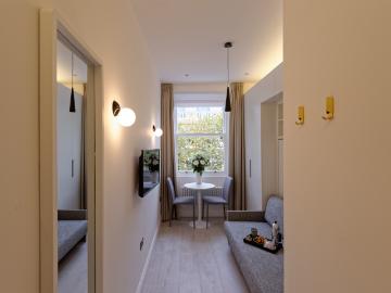 studio for rent at 71 Linden Gardens, LONDON W2 4HJ