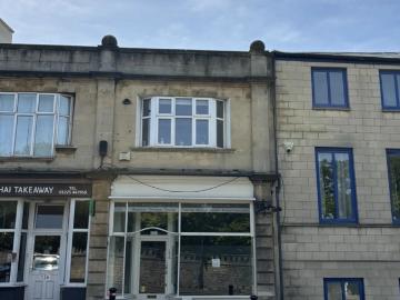 studio for rent in 134 Wells Road, Bath, Somerset, BA2 3AH