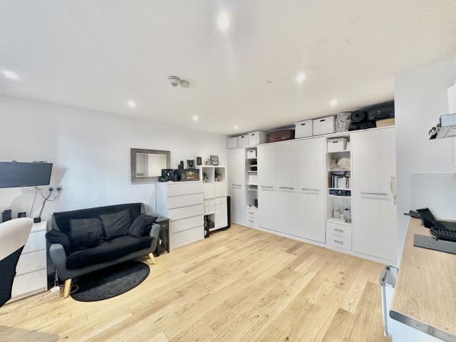 studio for rent in Coleherne Road