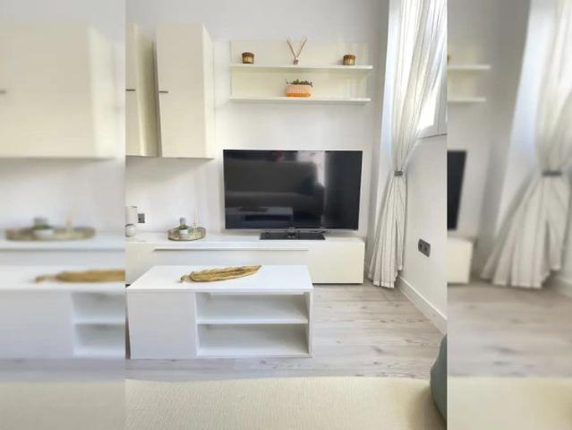 Studio for rent in Colina, bills included