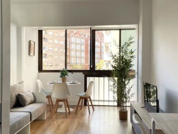 Studio for rent in Castillejos, Madrid, couples allowed, bills included