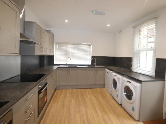 studio for rent in Central Avenue, Southend On Sea