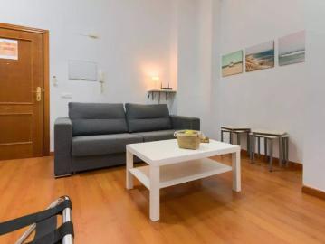 Studio for rent in Centro Histórico, bills included