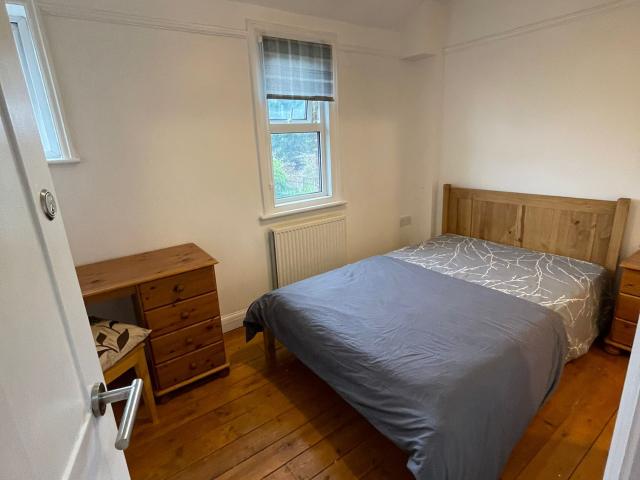 studio for rent in Cherry Hinton Road, Cambridge, CB1