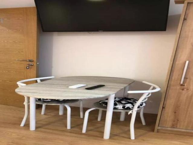 Studio for rent in Ciutat Jardí, Valencia for professionals and students