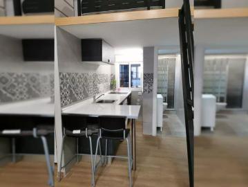 Studio for rent in Cruz Roja Capuchinos, pets allowed