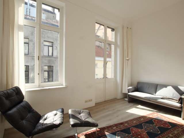 Studio for rent in Anneessens, Brussels