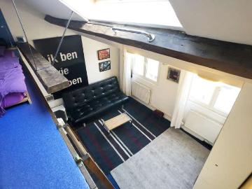 Studio for rent in Anneessens, Brussels
