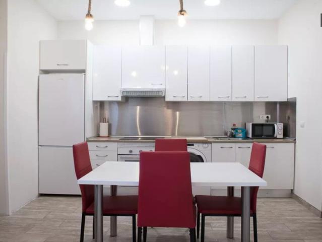 Studio for rent in Alcorcón, Madrid, with wifi included and smoking allowed
