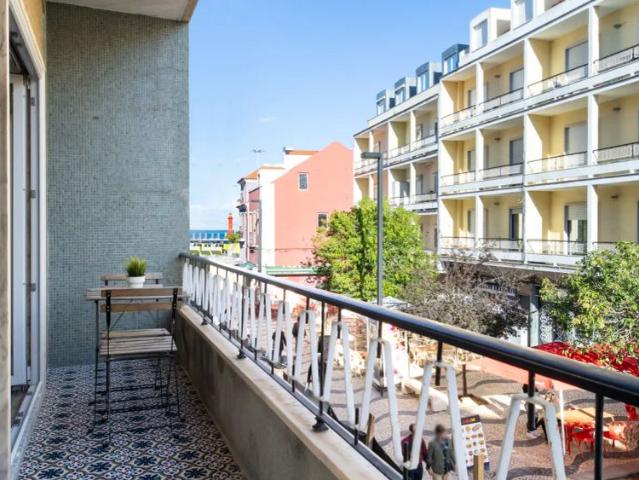 Studio for rent in Almada, Lisbon