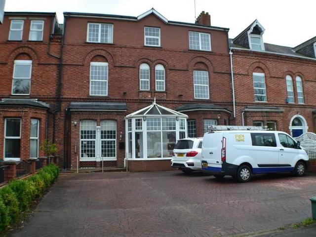 studio for rent in Apartment 1 254 Ravenhill Road, Studio 1, Belfast, BT6 8GJ