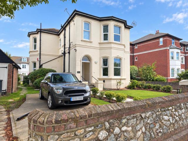 studio for rent in Byron Road, Worthing, Worthing