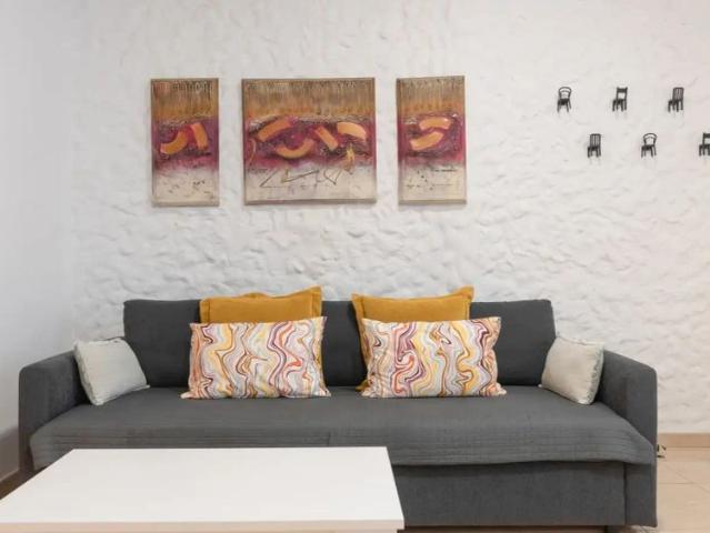 Studio for rent in Guanarteme, bills included