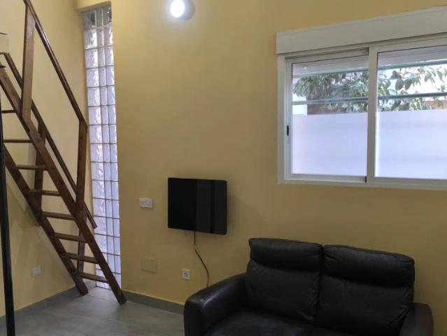 Studio for rent in Guindalera, bills included