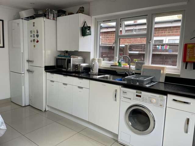 Studio for rent in Docklands, London