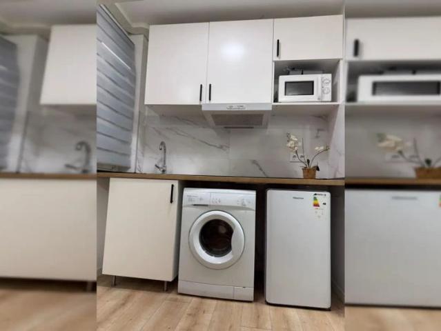 Studio for rent in Embajadores