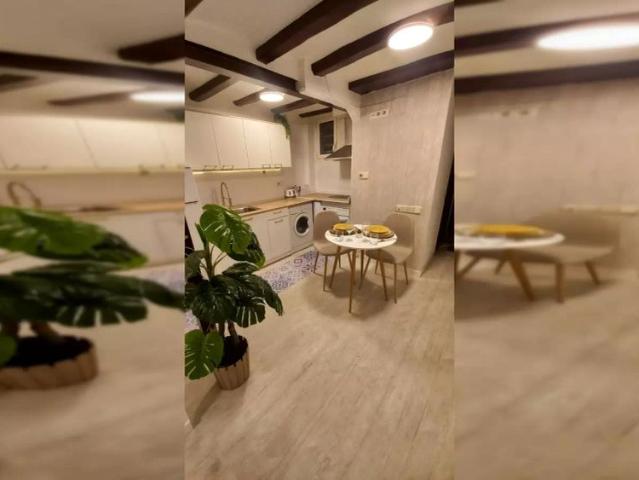 Studio for rent in El Raval, Ciutat Vella