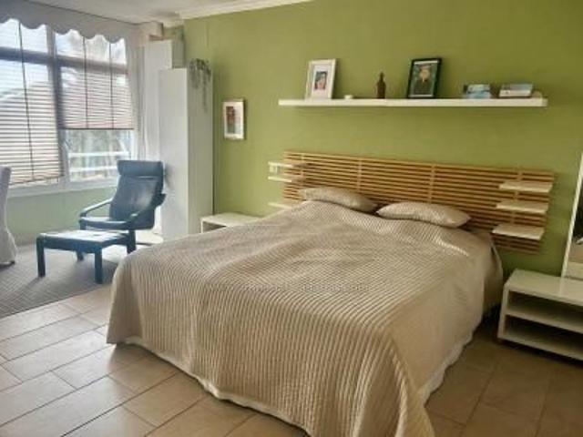 Studio for rent in first line sea location with communal swimming pool