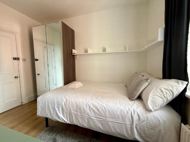 Studio For Rent in Fulham