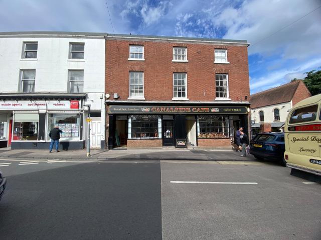 studio for rent in High Street, Stourport on severn, Stourport on severn