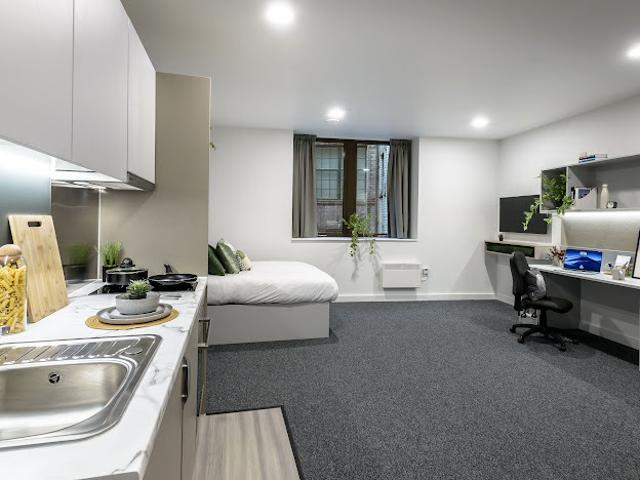 studio for rent in Humberstone road, Leicester, Leicester