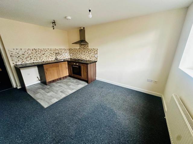 studio for rent in OXFORD STREET, RIPLEY, Ripley, DE5 3AP