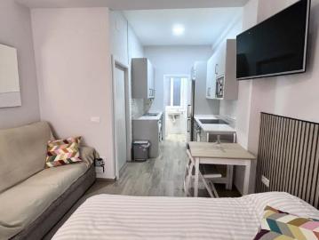 Studio for rent in Los Remedios, Seville