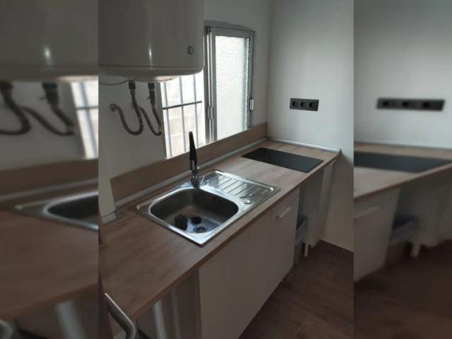 Studio for rent in La Mosca, bills included