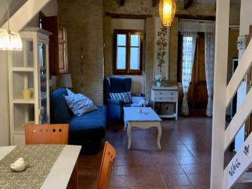 Studio for rent in La Seu, bills included