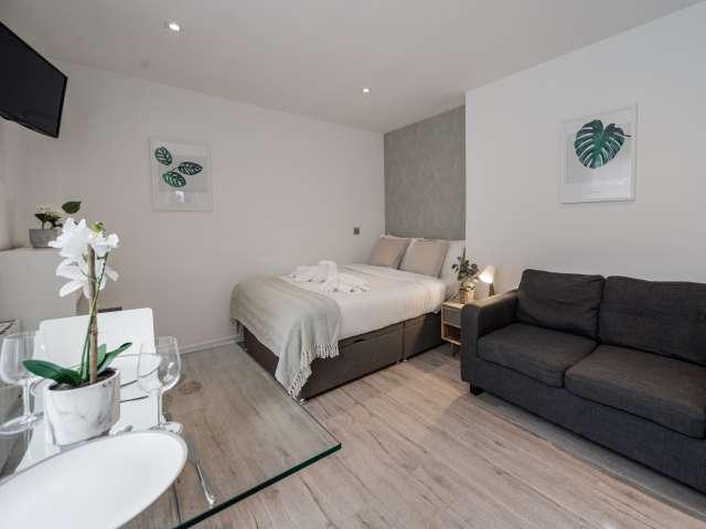 Studio for rent in Lancaster Gate, London