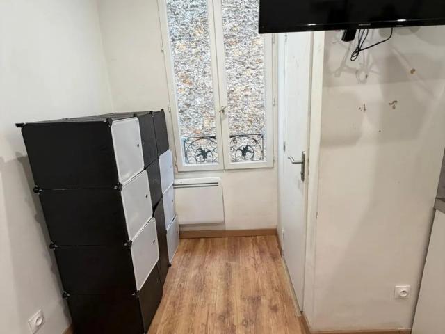 studio for rent in LEVALLOIS PERRET 92300