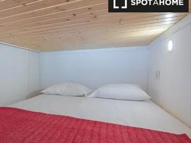 Studio for rent in Lisbon
