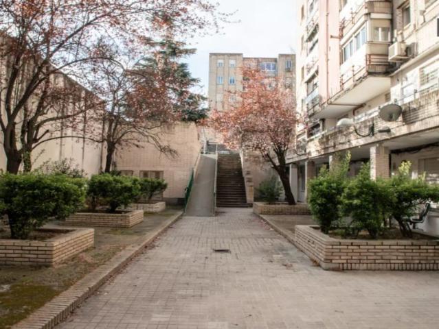 Studio for rent in Lucero, no restrictions