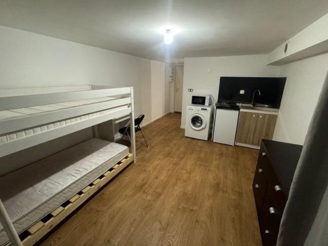 studio for rent in MORANGIS 91420
