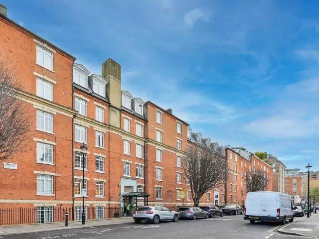 studio for rent in Marble Arch Apartments,,, W1H 5PQ