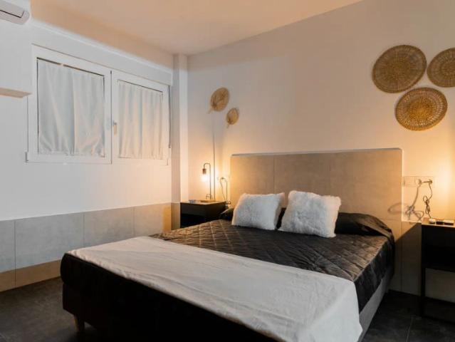 Studio for rent in Marxalenes