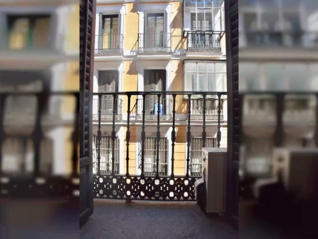 Studio for rent in Sol