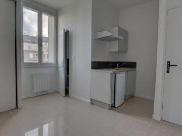 Studio for rent in SAINT MARTIN D'HERES