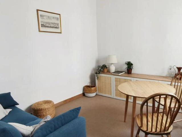 Studio for rent in San Lorenzo, bills included